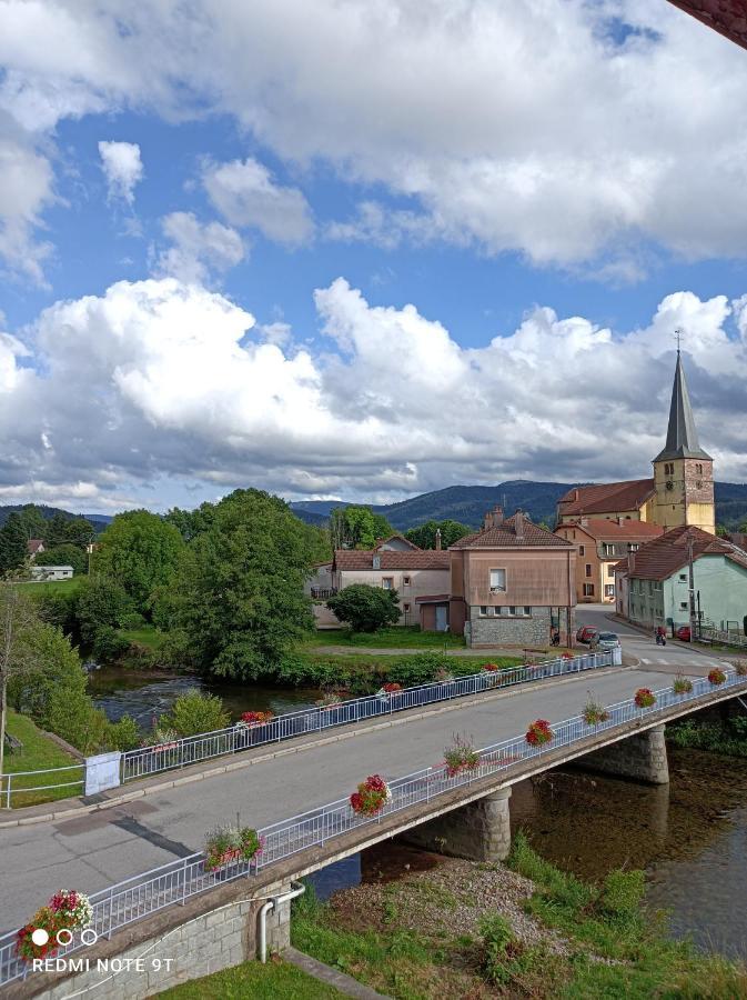 Ramonchamp Monts Et Reves Bed & Breakfast エクステリア 写真