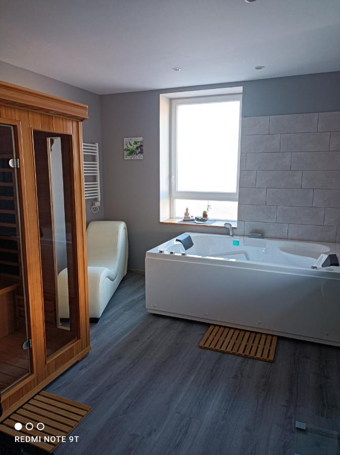 Ramonchamp Monts Et Reves Bed & Breakfast エクステリア 写真