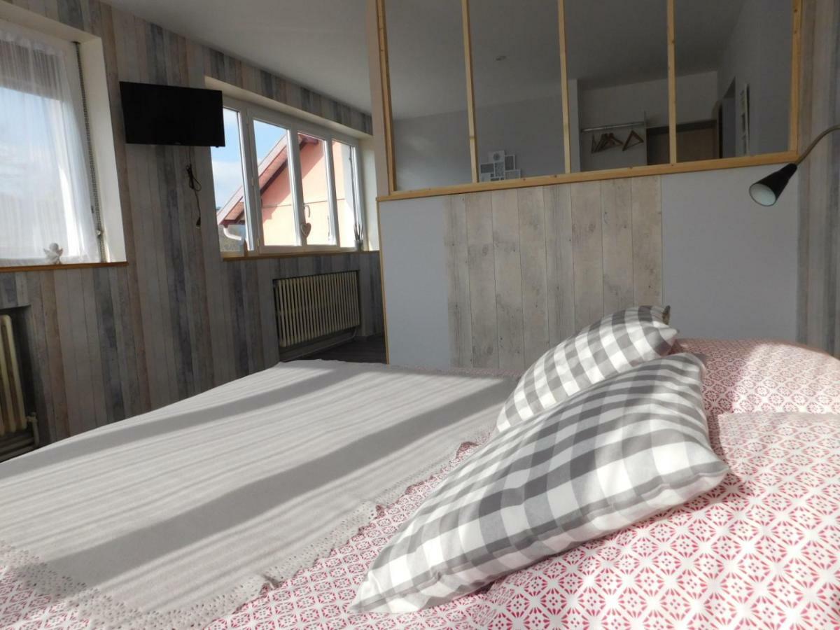Ramonchamp Monts Et Reves Bed & Breakfast エクステリア 写真